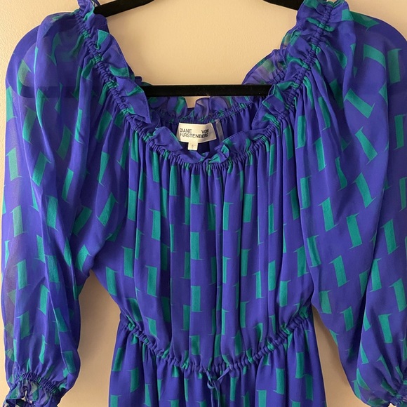 DVF blue and green off the shoulder dress size 6 - Picture 2 of 9